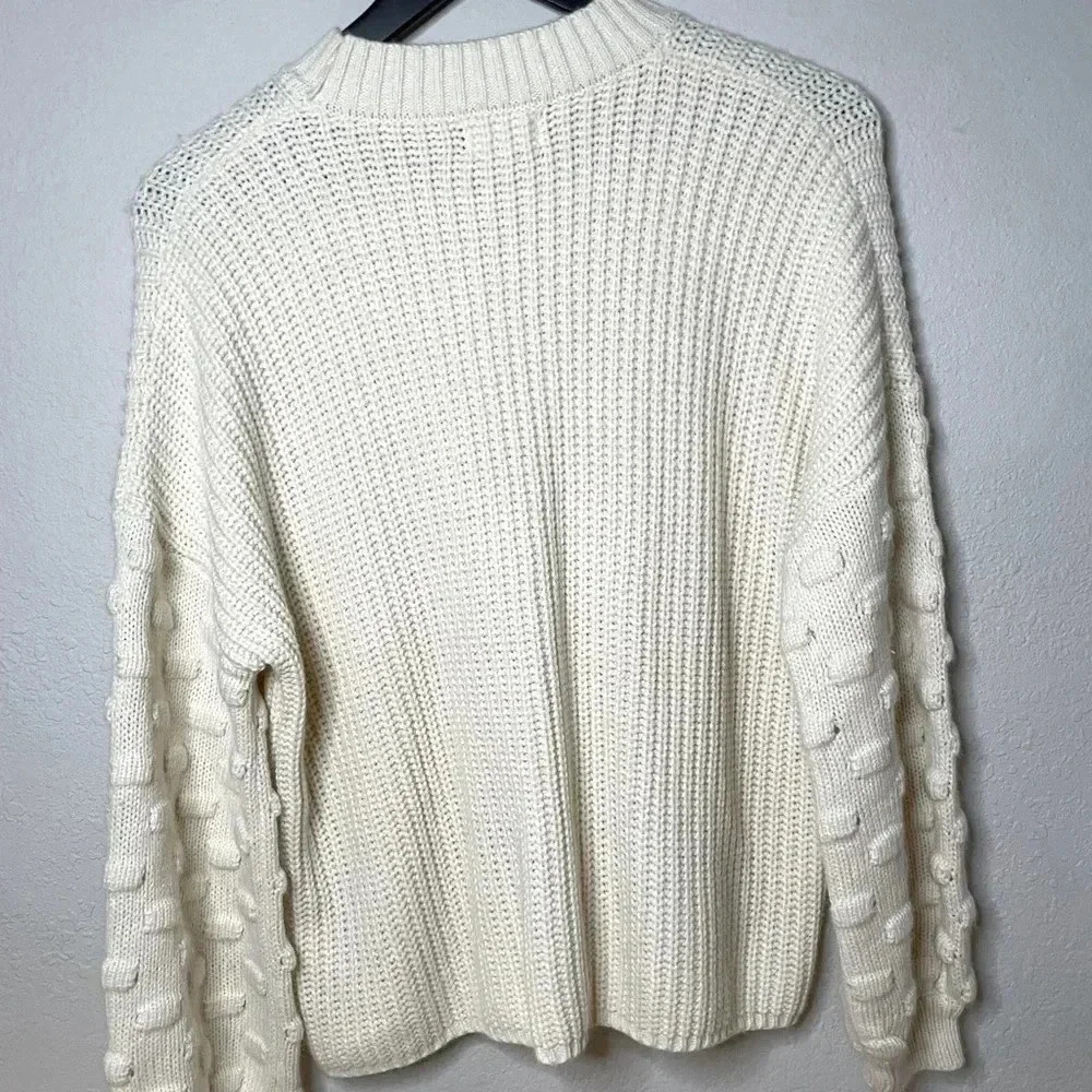 White Knit Sweater - Picture 8 of 9